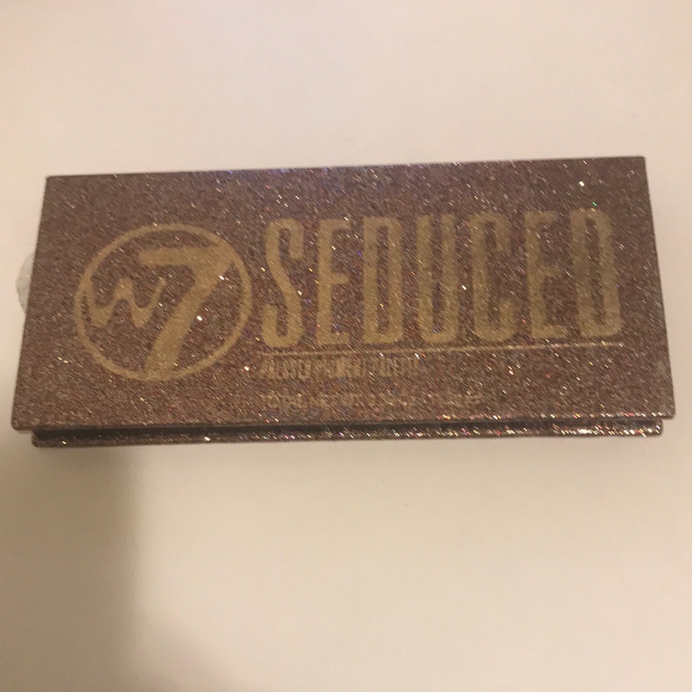 ☀️ W7 Seduced Glitter Eyeshadow Palette - Brown Sparkle